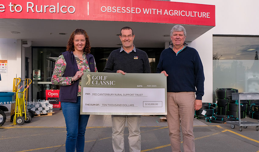 $10,000 raised for Mid Canterbury Rural Support Trust thanks to Ruralco Golf Classic